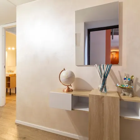 Luxloft Navigli - 2 Bathrooms - Free Parking * Mediolan