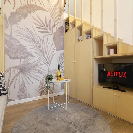 Luxloft Navigli - 2 Bathrooms - Free Parking Apartament *